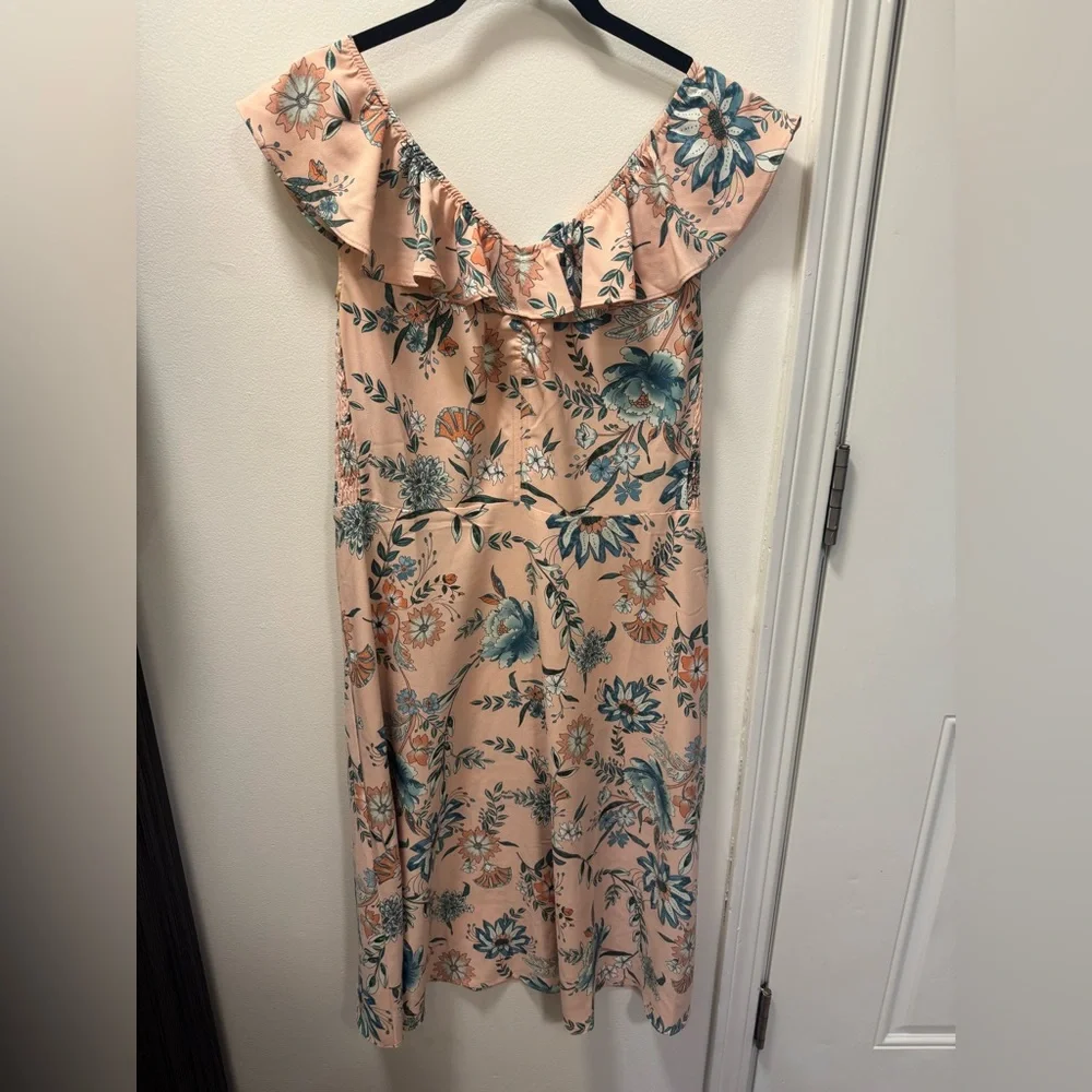 Floral Ruffle Dress - Picture 1 of 4